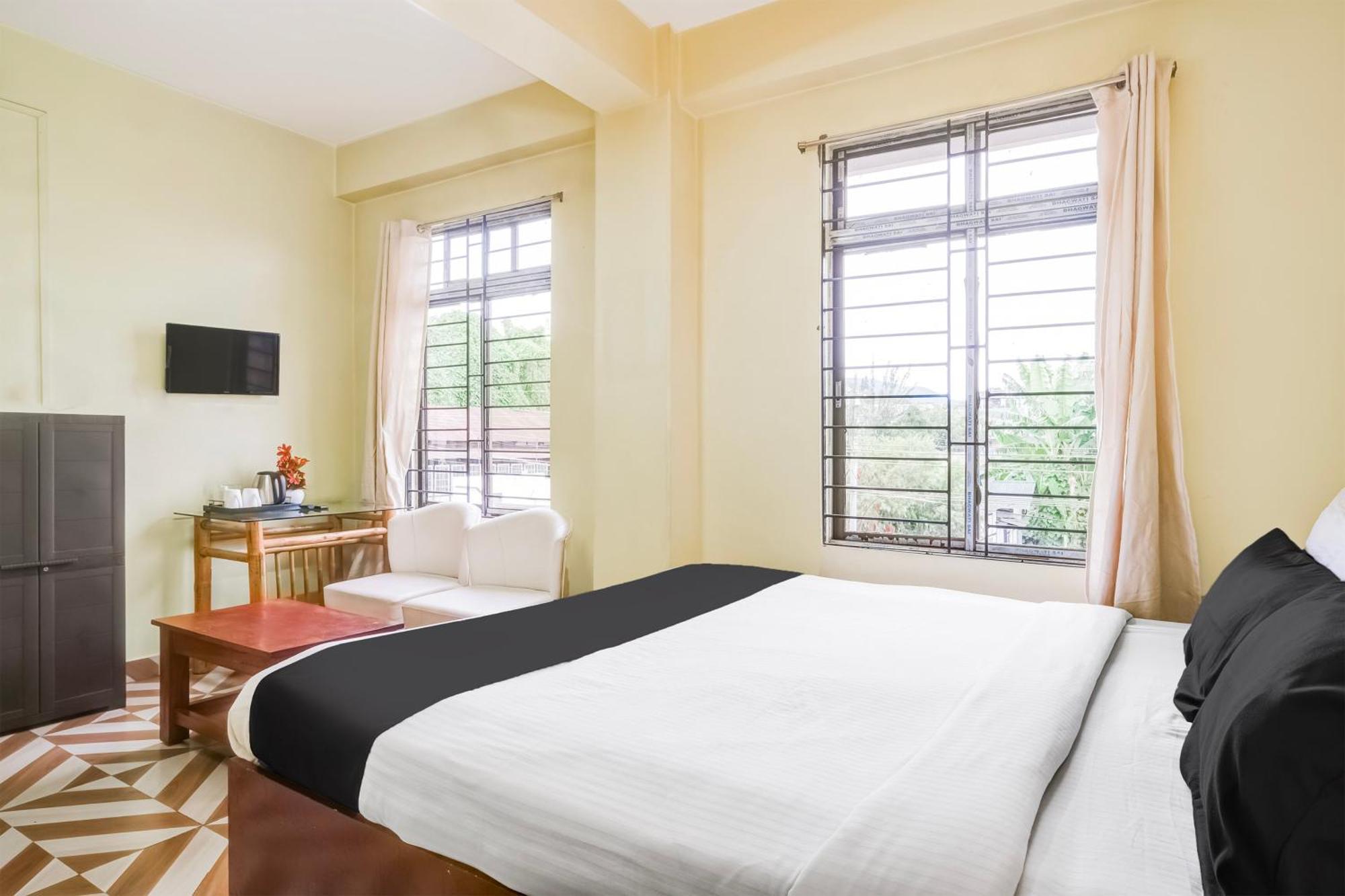 שילונג Super Hotel O Rynjah מראה חיצוני תמונה